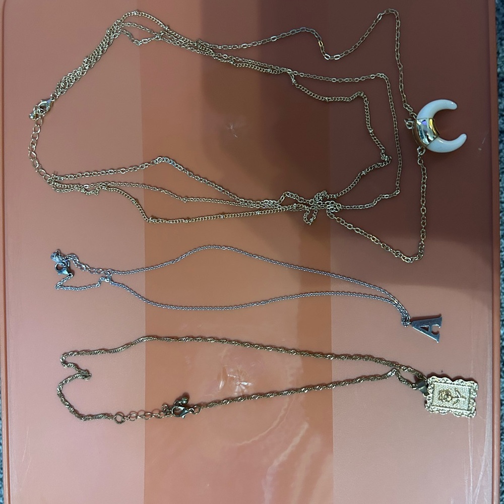 Elegant Gold and Silver Necklace Set